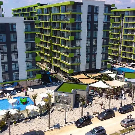 Ana Luxury Apartment- N Pool - Parking Mamaia