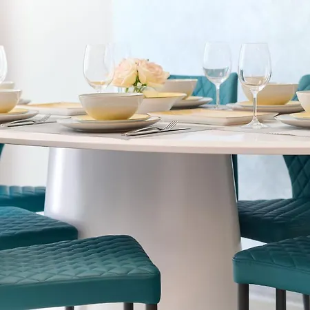 Ana Luxury Apartment- N Pool - Parking Apartment Mamaia