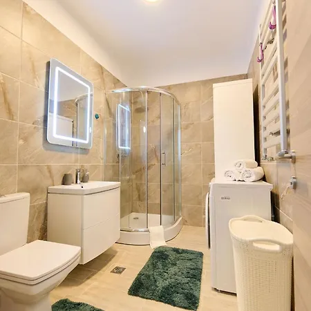 Apartment Ana Luxury Apartment- N Pool - Parking Mamaia